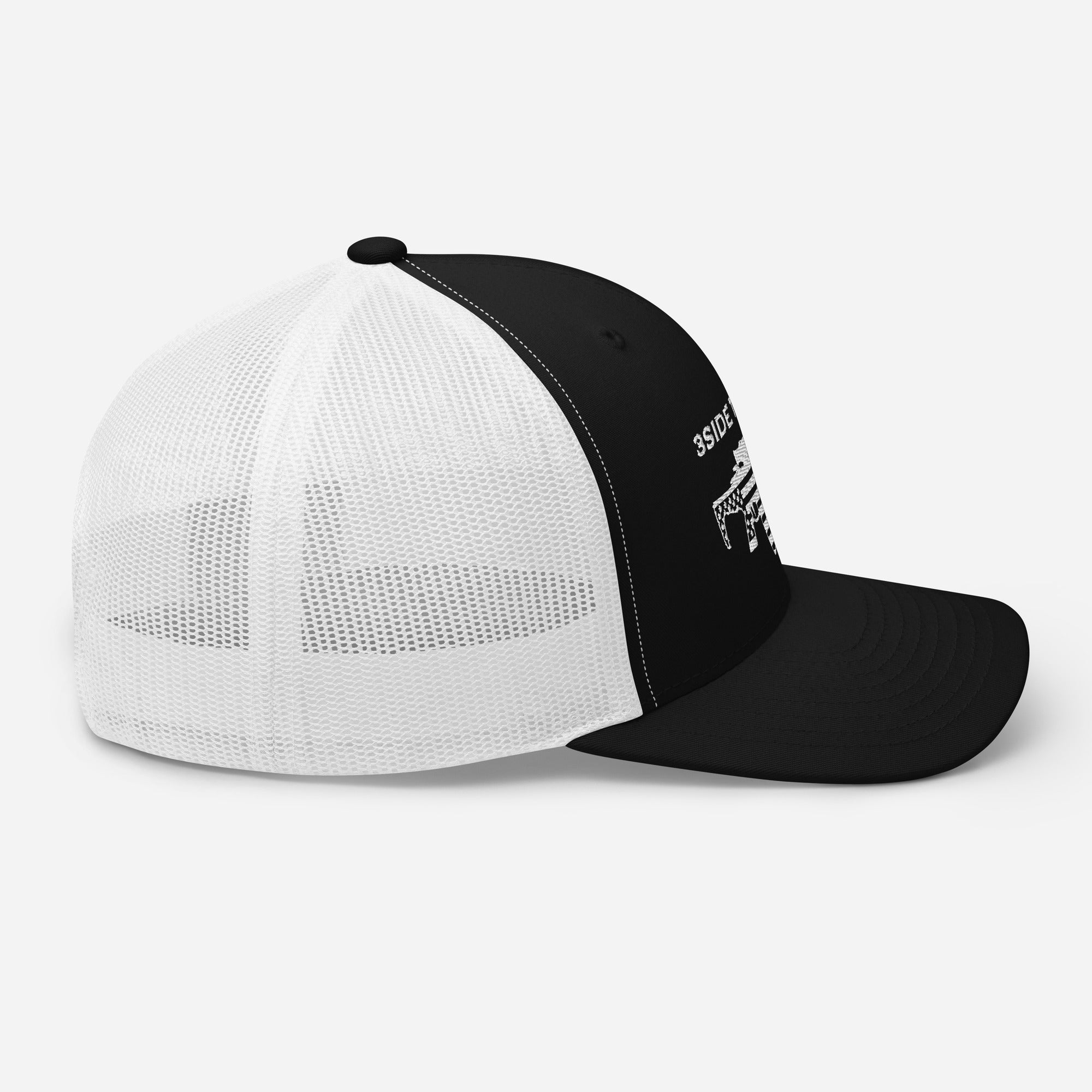 3SIDE RIFLE SNAPBACK TRUCKER CAP